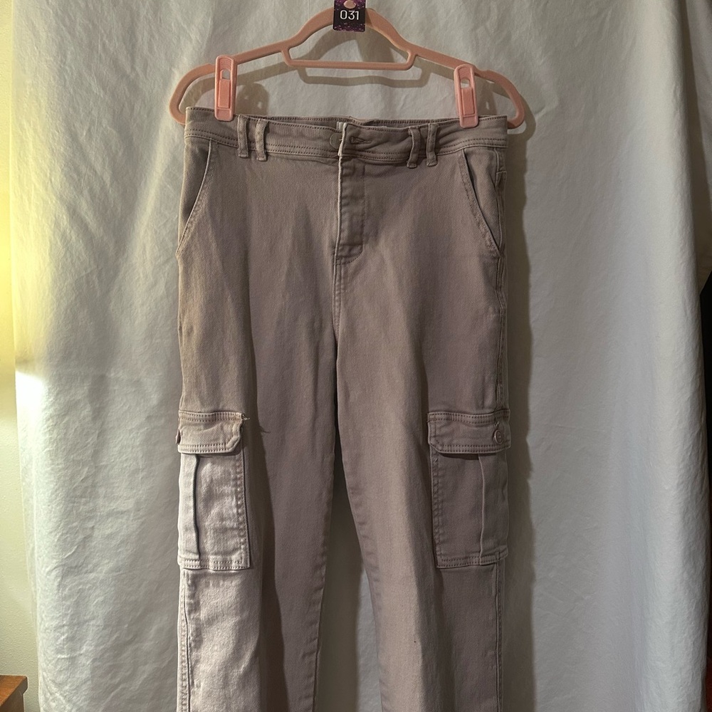 Women's Straight Leg Cargo Jeans - Gray